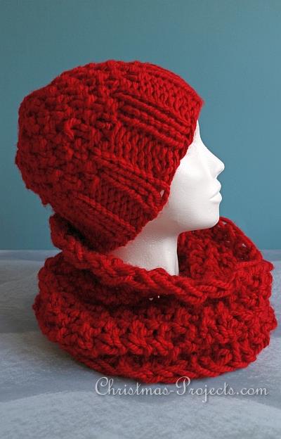 Knitting - Red Knitted Set With Beanie and Snood 1