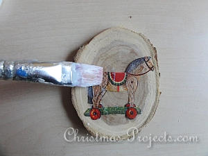Tutorial - Wood Slice Christmas Tree Ornaments 4