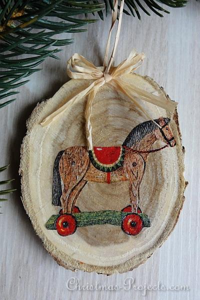 Wood Slice Christmas Tree Ornaments 2